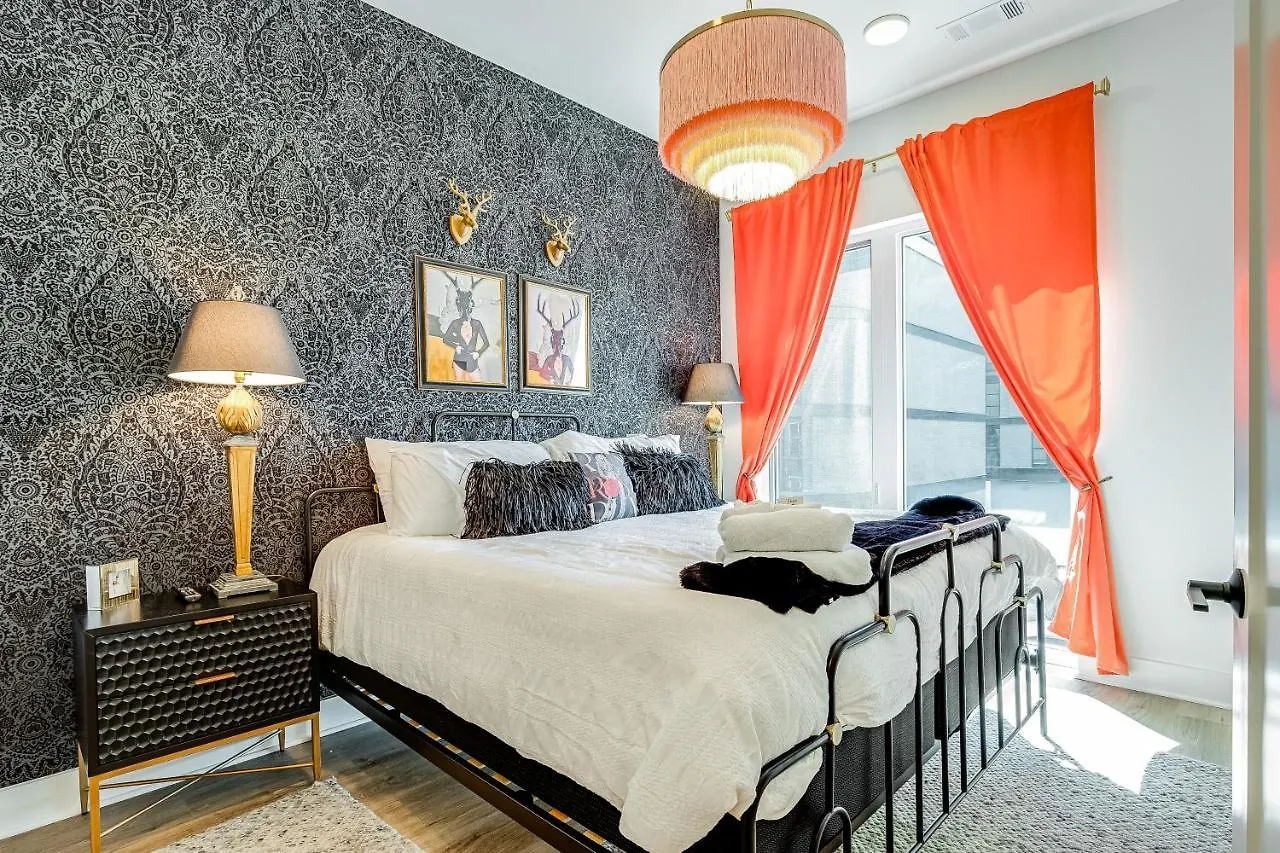Tiger Lily Apartment Nashville